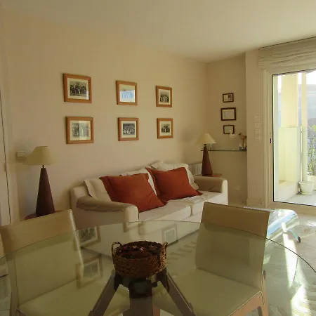 B9097 T2 Au Calme Daire Biarritz